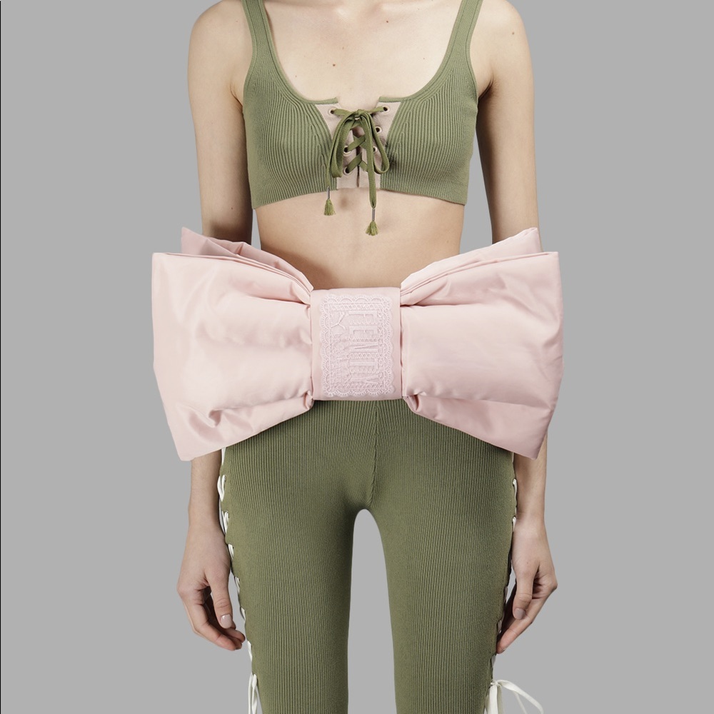 FENTY X PUMA FANNYPACK - Picture 4 of 5